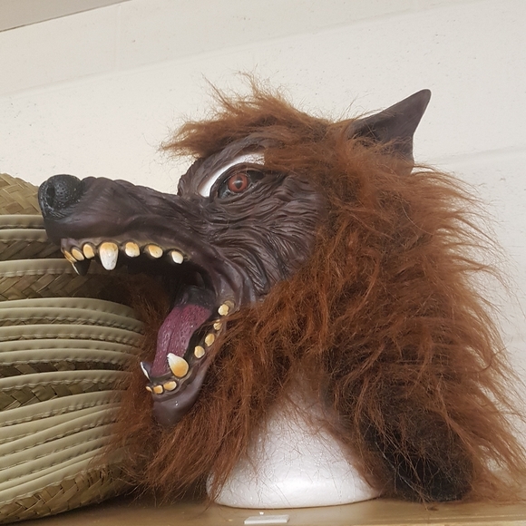 Wolf head mask Halloween Costume - Picture 2 of 6